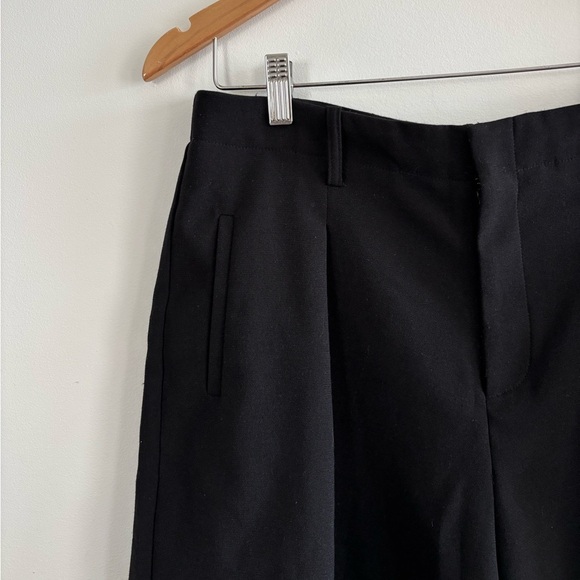 Gibson Latimer Long Pleated Tailored High Waist Dress Shorts - Picture 4 of 12